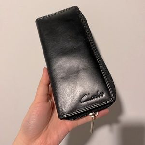 Clarks genuine leather wallet